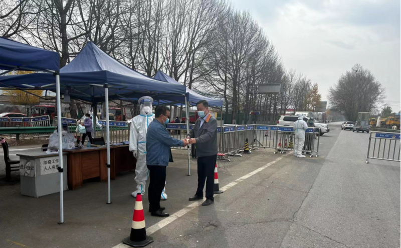 情系職工暖人心 送藥上門顯真情 &mdash;&mdash;集團(tuán)工會為工投公司職工緊急采購應(yīng)急藥物