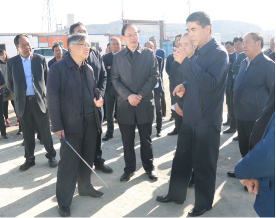 省委副書(shū)記、省長(zhǎng)王建軍等領(lǐng)導(dǎo)一行視察海東工業(yè)園區(qū)臨空綜合經(jīng)濟(jì)園