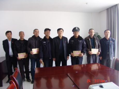 &ldquo;兩節(jié)&rdquo;慰問送溫暖 殷切關(guān)懷顯真情