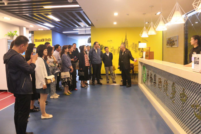 書香青海、悅享青物