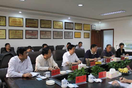 省委常委、副省長(zhǎng)駱玉林實(shí)地考察物產(chǎn)集團(tuán)&ldquo;雙百&rdquo;行動(dòng)重點(diǎn)項(xiàng)目